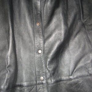 ladies black leather skirt